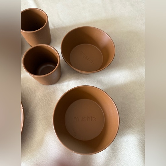 Mushie set of plates, cup, and bowls. - Picture 6 of 10